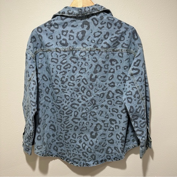 J. NNA Leopard Print Denim Shacket - Picture 13 of 13